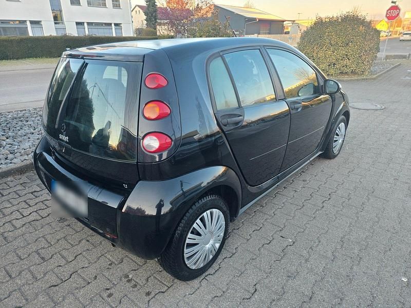 Gebraucht Smart ForFour 75 PS (55 kW) 2005 Schwarz Kleinwagen