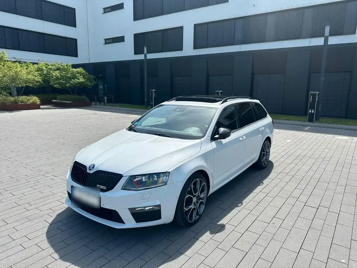 Gebraucht Skoda Octavia vRS 184 PS (135 kW) 2016 Weiß Kombi