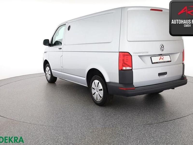 Gebraucht VW Transporter 150 PS (110 kW) 2022 Reflexsilber Van