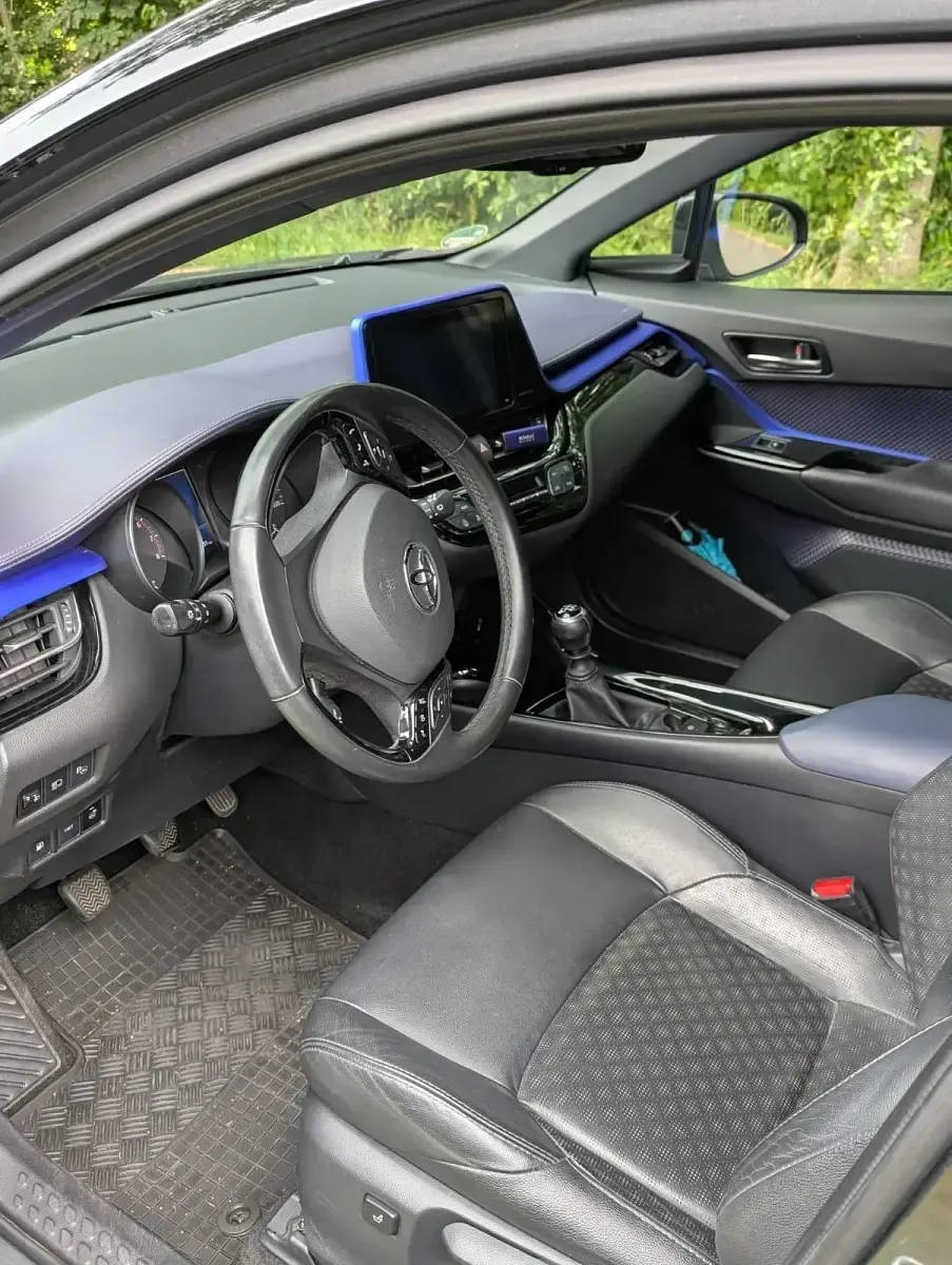 Gebraucht Toyota C-HR Style 116 PS (85 kW) 2017 Grau SUV