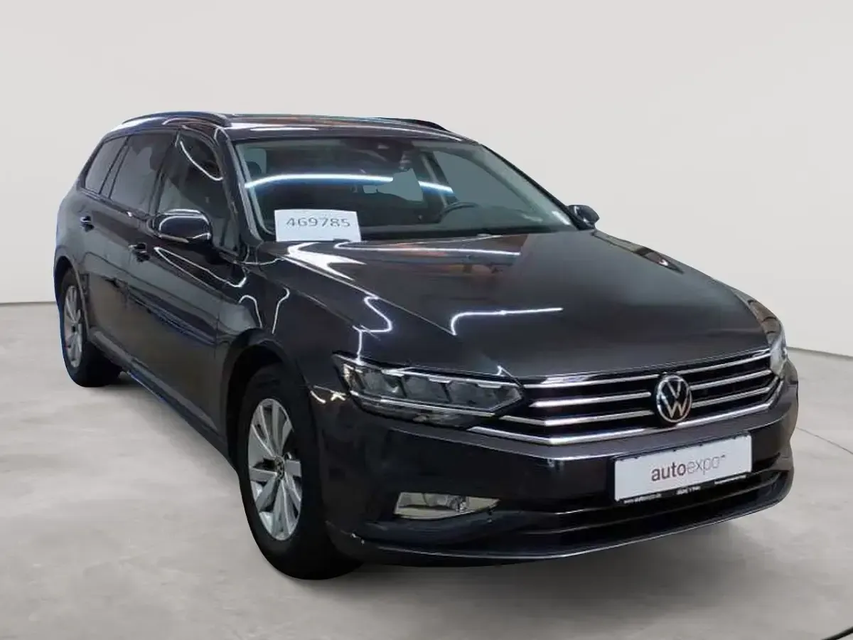 Gebraucht VW Passat 150 PS (110 kW) 2022 Kombi