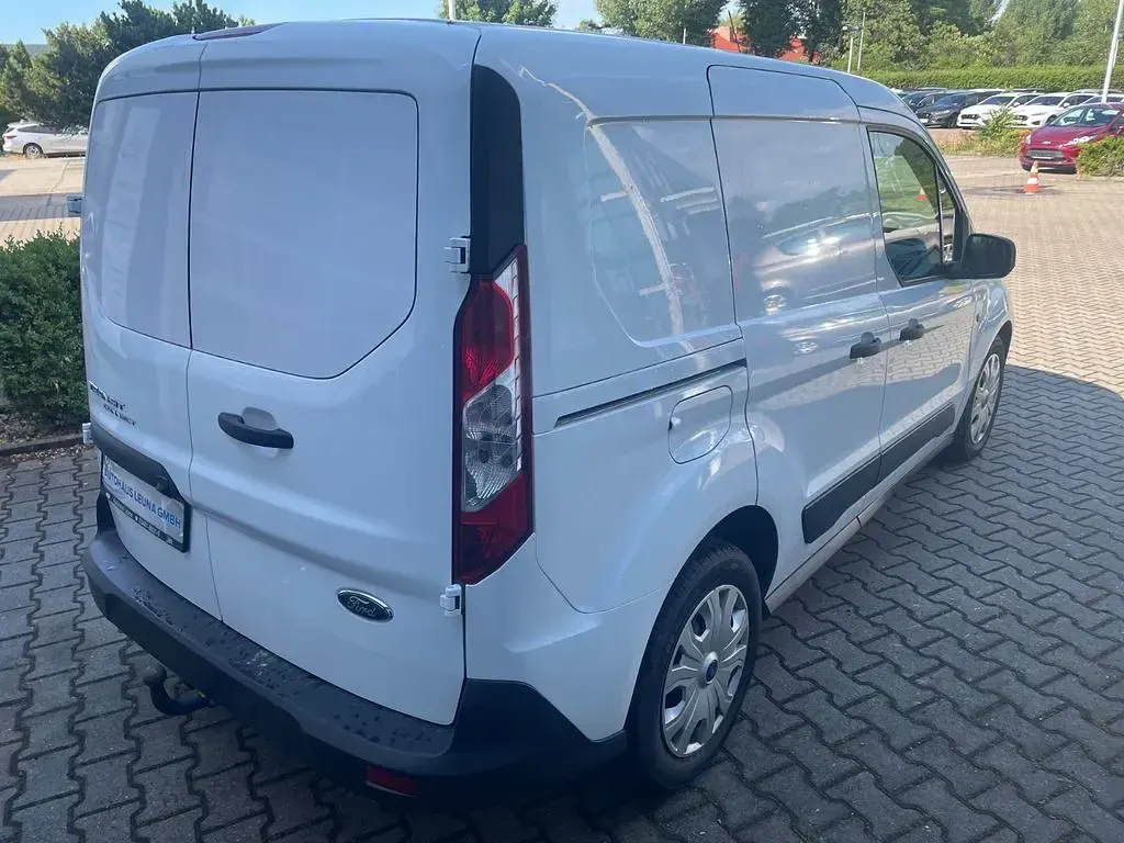 Gebraucht Ford Transit Connect 120 PS (88 kW) 2021 Weiß Van / Kleinbus