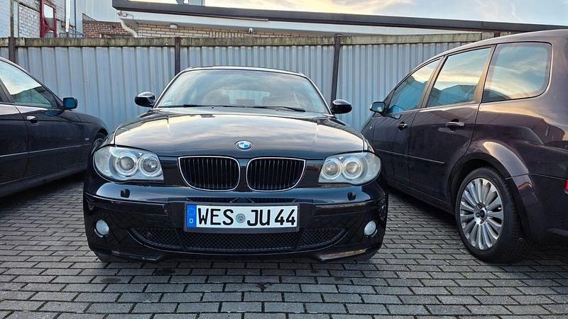 Gebraucht BMW 120 150 PS (110 kW) 2004 Schwarz Kleinwagen