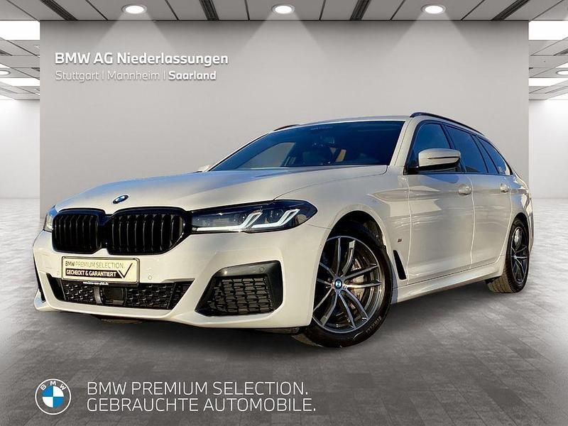 Weiß Gebraucht 2022 BMW 540 M Sport Kombi | 48.580 € (Etwas zu teuer) - Bild 1/4