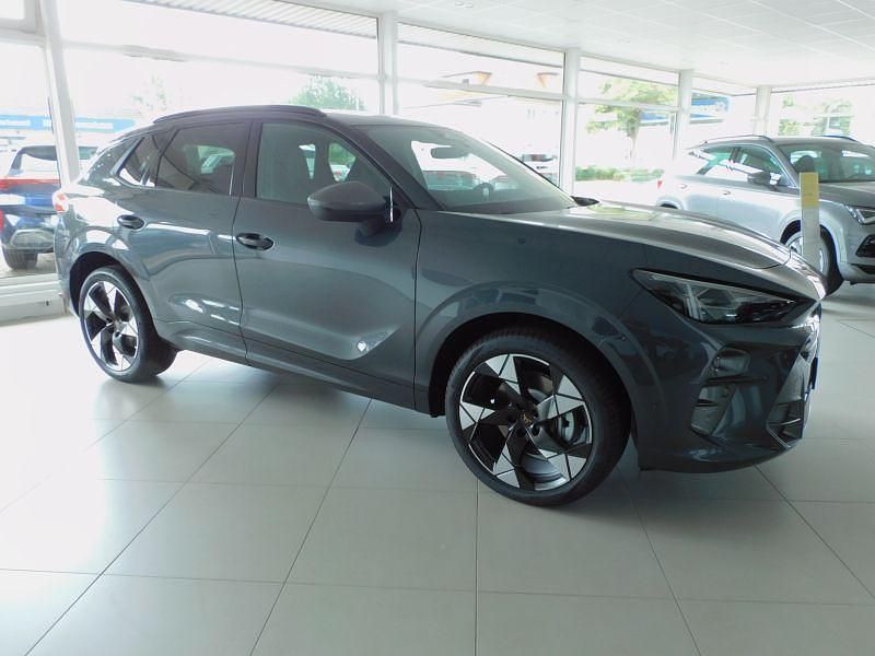 Grau Neu 2025 Cupra Terramar SUV | 46.990 € (Etwas zu teuer) - Bild 1/4