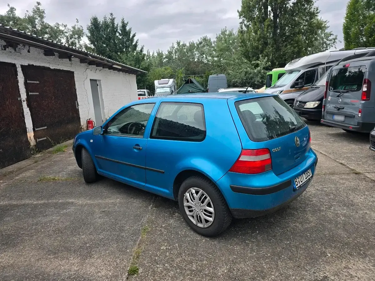 Gebraucht VW Golf IV 75 PS (55 kW) 2003 Blau Limousine