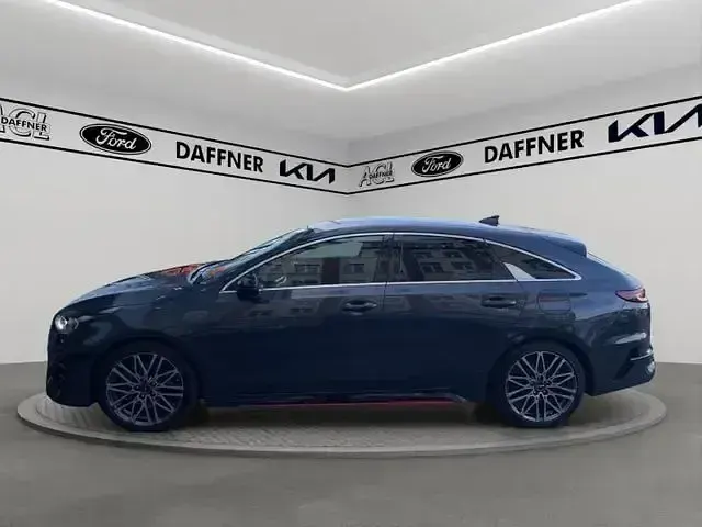 Gebraucht Kia ProCeed GT GT 204 PS (150 kW) 2023 (h8g) pentametal met. Kleinwagen