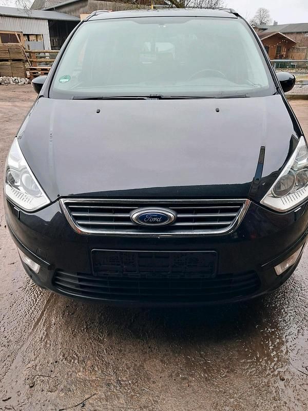 Gebraucht Ford Galaxy 140 PS (102 kW) 2012 Schwarz Van / Kleinbus