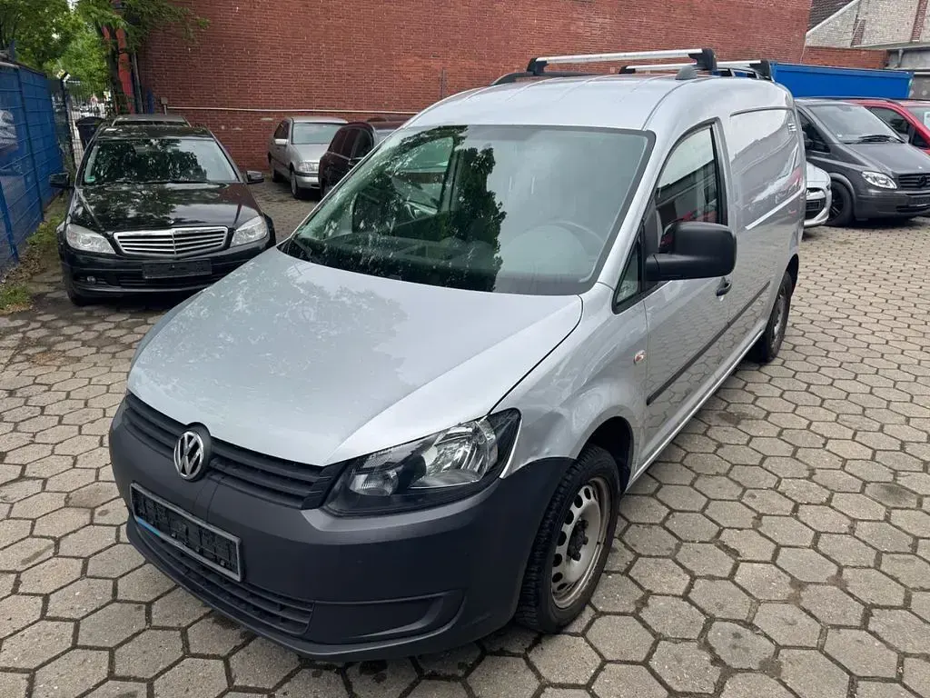 Second-hand VW Caddy Maxi 102 CP (75 kW) 2014 Argintiu Monovolum