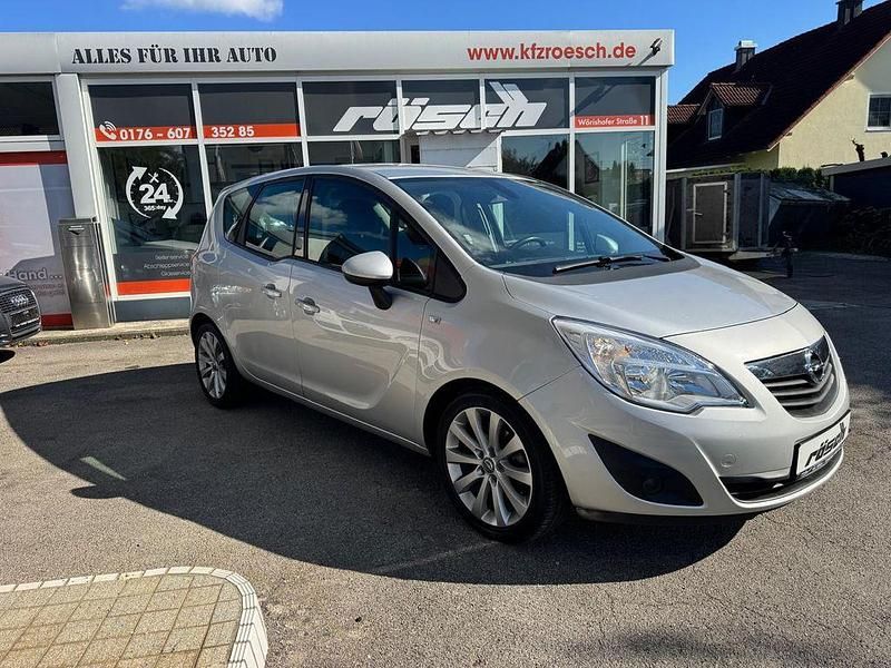 Gebraucht Opel Meriva Edition 101 PS (74 kW) 2010 Silber Van / Kleinbus