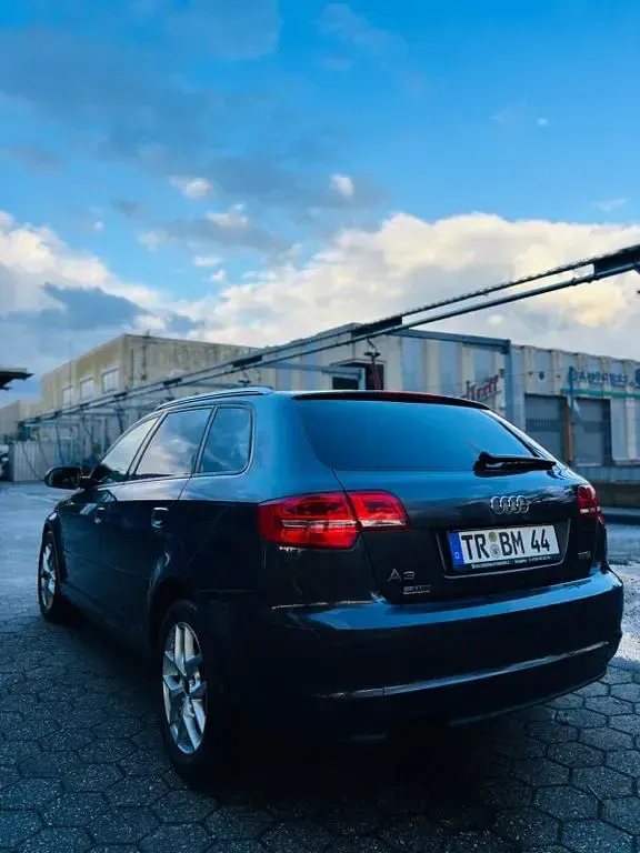 Gebraucht Audi A3 Ambition 160 PS (117 kW) 2011 Andere farben Kleinwagen