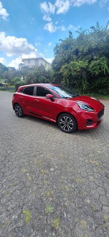 Second-hand Ford Puma ST-Line 125 CP (91 kW) 2021 Roșu SUV