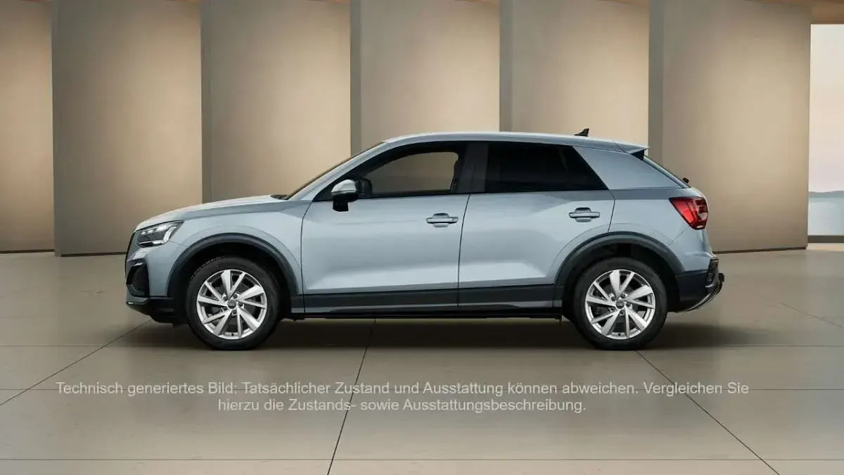 Gebraucht Audi Q2 Advanced Plus 150 PS (110 kW) 2025 Pfeilgrau perleffekt SUV
