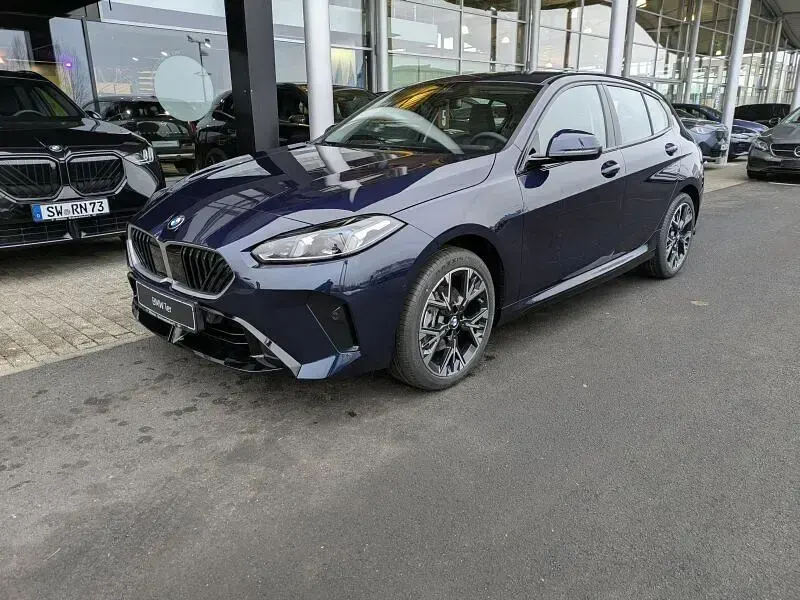 Neu BMW 118 Performance 150 PS (110 kW) 2026 Blau Kleinwagen