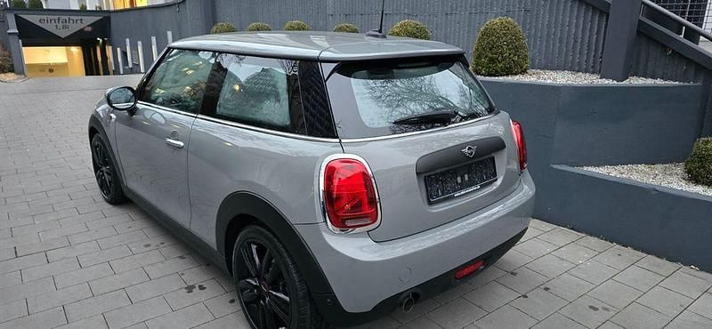 Gebraucht Mini ONE Chili 102 PS (75 kW) 2021 Grau Kleinwagen