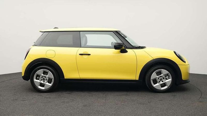 Gebraucht Mini Cooper S Classic 204 PS (150 kW) 2025 Gelb Kleinwagen