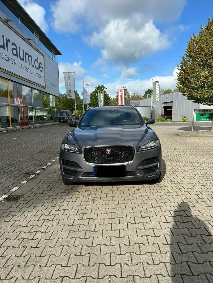 Gebraucht Jaguar F-Pace Prestige 250 PS (183 kW) 2019 Grau SUV
