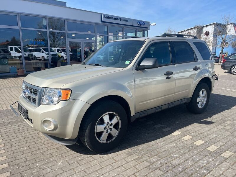 Gold Gebraucht 2010 Ford Escape SUV | 3.200 € - Bild 1/4
