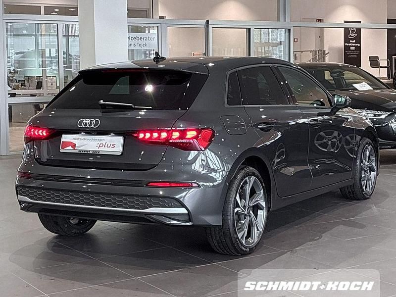 Gebraucht Audi A3 Advanced 116 PS (85 kW) 2025 Grau Limousine
