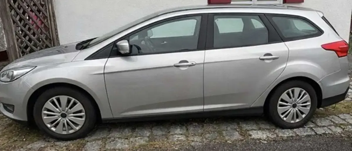 Gebraucht Ford Focus Business Edition 120 PS (88 kW) 2017 Silber Kombi
