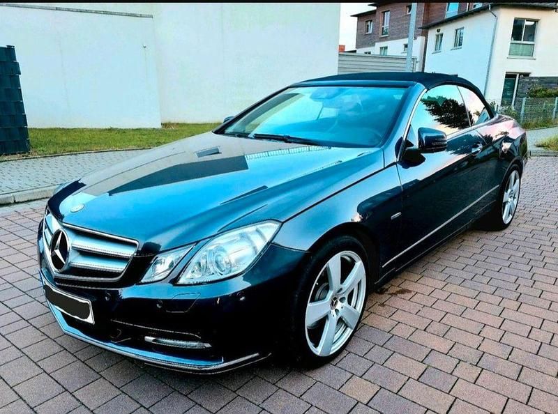 Grau Gebraucht 2012 Mercedes E350 Avantgarde Cabrio | 13.990 € (Guter Preis) - Bild 1/4