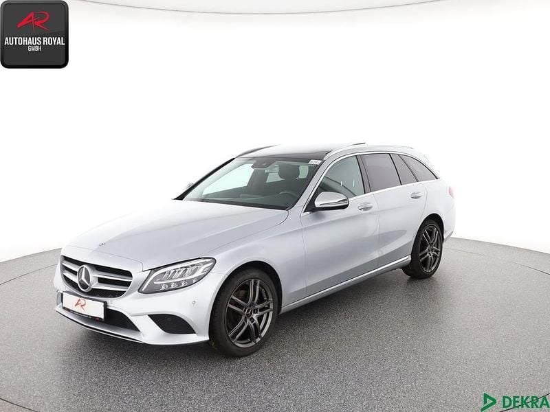 Silber Gebraucht 2019 Mercedes C220 Avantgarde Limousine | 23.440 € (Superpreis) - Bild 1/4