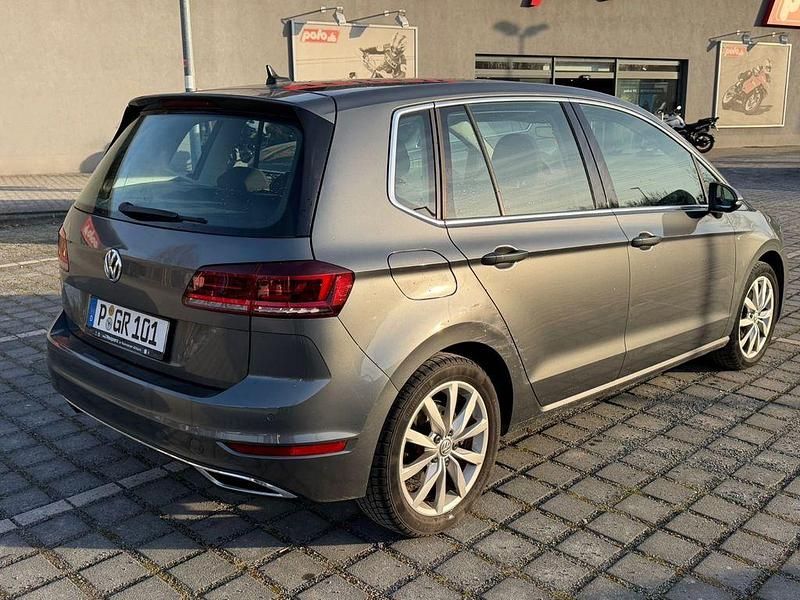 Vw Sportsvan Gebraucht Automatik Benzin 150 Psnull