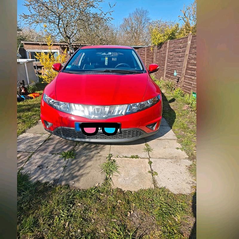 Gebraucht Honda Civic 83 PS (61 kW) 2008 Rot Limousine