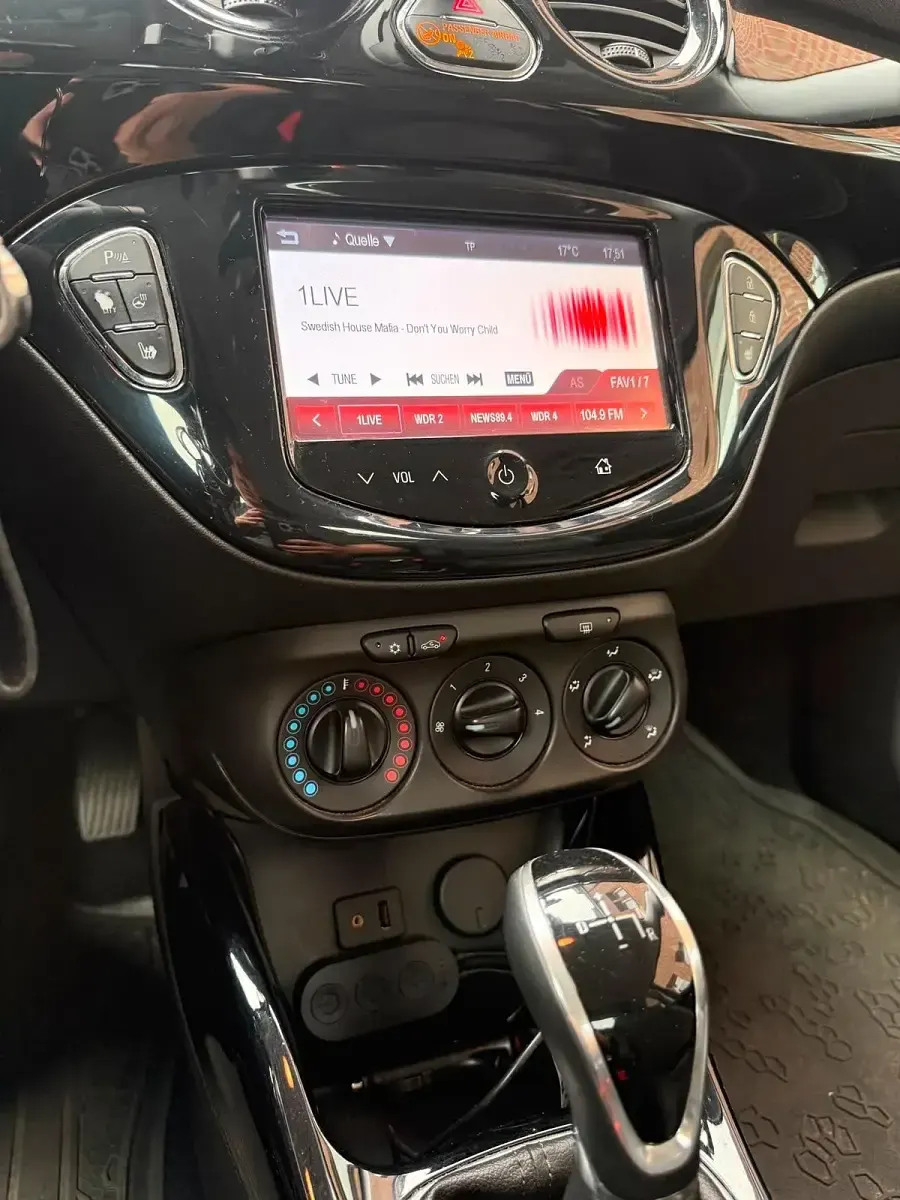 Gebraucht Opel Adam 87 PS (63 kW) 2015 Weiß Kleinwagen