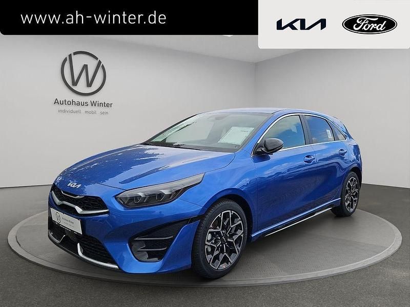 Blau Neu 2025 Kia Ceed GT GT-Line Limousine | 28.490 € (Guter Preis) - Bild 1/4
