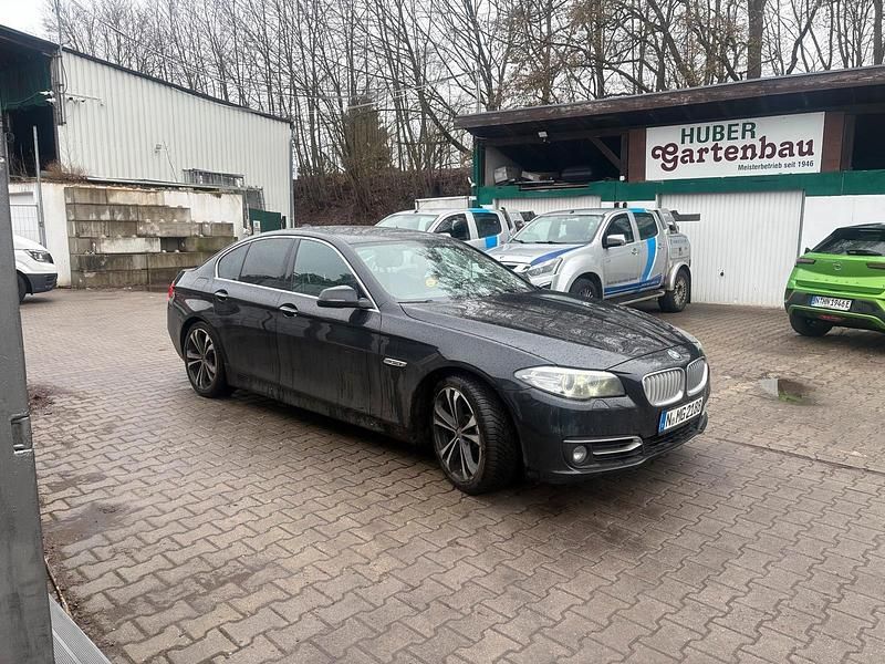 Gebraucht BMW 520 184 PS (135 kW) 2014 Schwarz Limousine