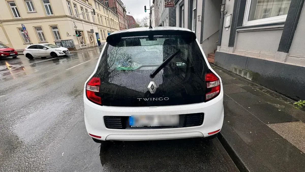 Używany Renault Twingo 73 KM (53 kW) 2016 Biały Hatchback