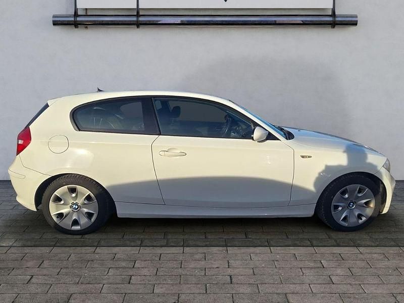 Gebraucht BMW 116 Advantage 122 PS (89 kW) 2009 Alpinweiss (weiß) Kleinwagen