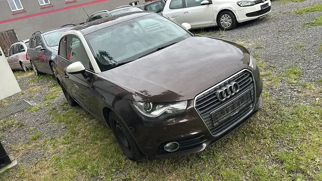 Gebraucht Audi A1 Ambition 105 PS (77 kW) 2011 Braun Kleinwagen