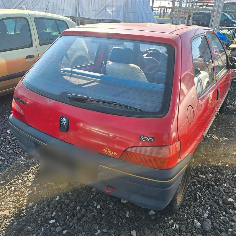 Gebraucht Peugeot 106 45 PS (33 kW) 1996 Rot Kleinwagen