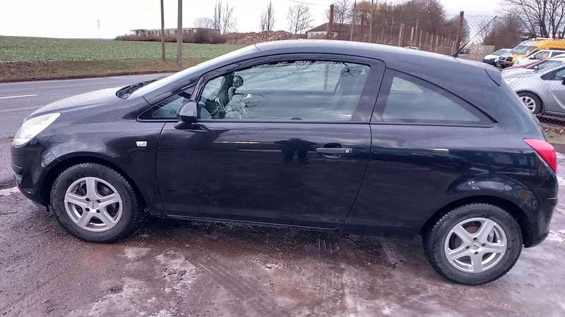 Gebraucht Opel Corsa Eco 60 PS (44 kW) 2009 Schwarz Limousine