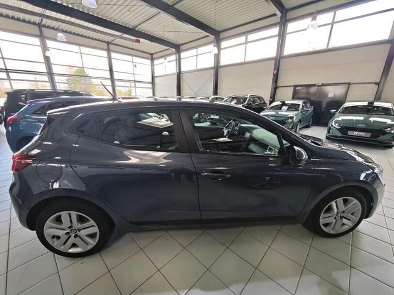 Gebraucht Renault Clio V 67 PS (49 kW) 2022 Grau Limousine