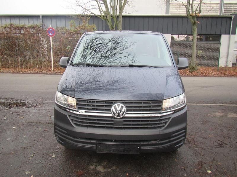 Second-hand VW T6.1 2021 Albastru Van