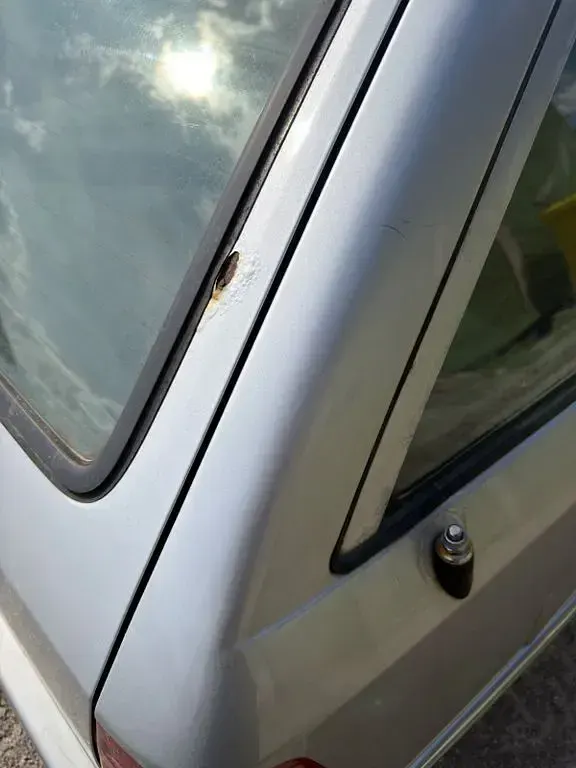 Gebraucht Mercedes E220 150 PS (110 kW) 1994 Silber Kombi