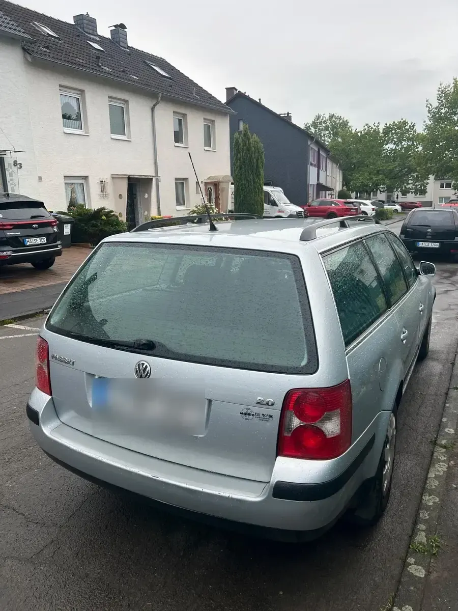 Brugt VW Passat Basis 130 HK (95 kW) 2001 Sølv Stationcar