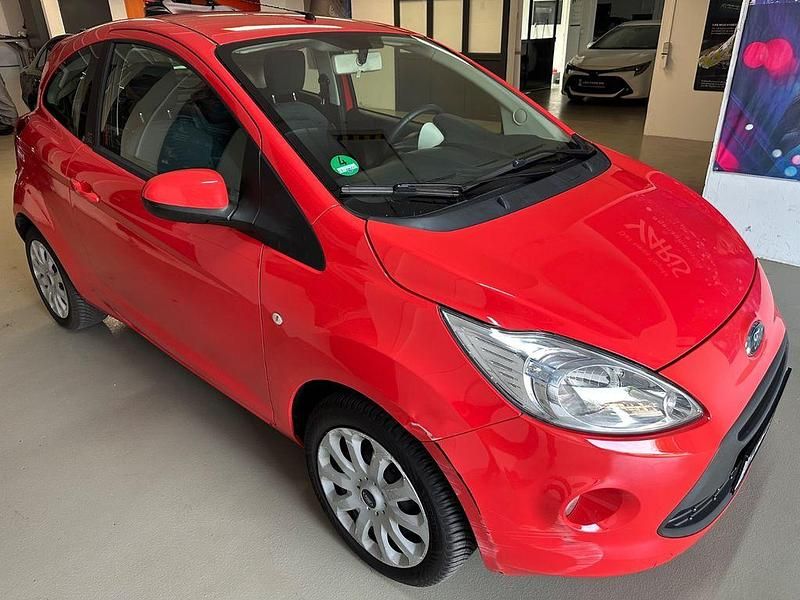 Gebraucht Ford Ka Titanium 69 PS (50 kW) 2009 Rot Kleinwagen