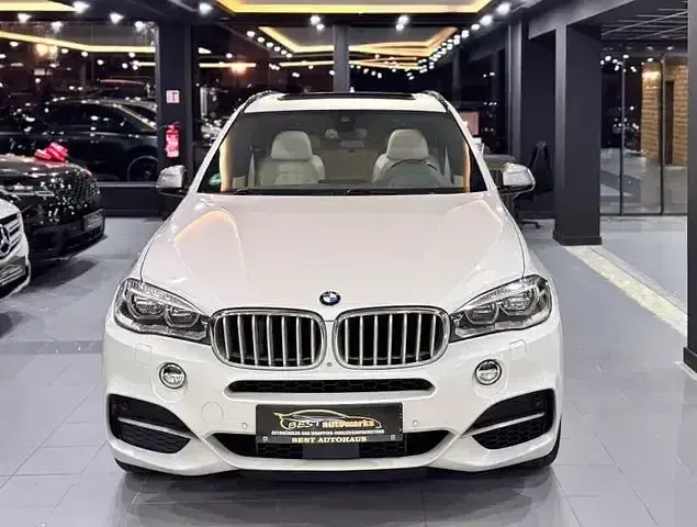 Gebraucht BMW X5 M50 Performance 381 PS (280 kW) 2014 Mineralweiss metallic SUV