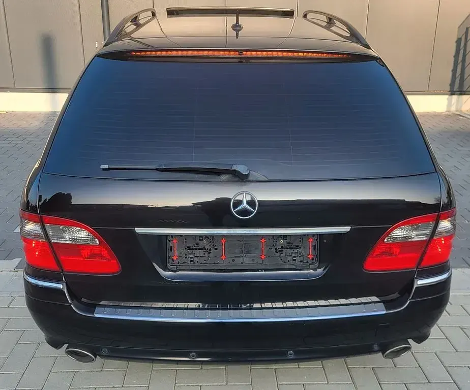 Gebraucht Mercedes E320 Avantgarde 224 PS (164 kW) 2007 Schwarz Limousine
