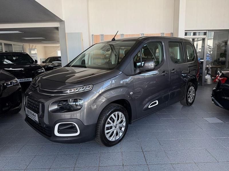 Gebraucht Citroën Berlingo Feel 131 PS (96 kW) 2020 Grau Van / Kleinbus