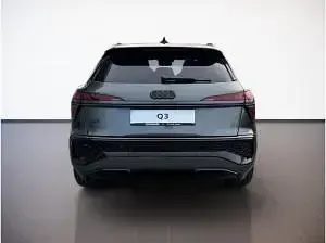 Neu Audi Q3 Sport 150 PS (110 kW) 2025 Daytonagrau perleffekt SUV