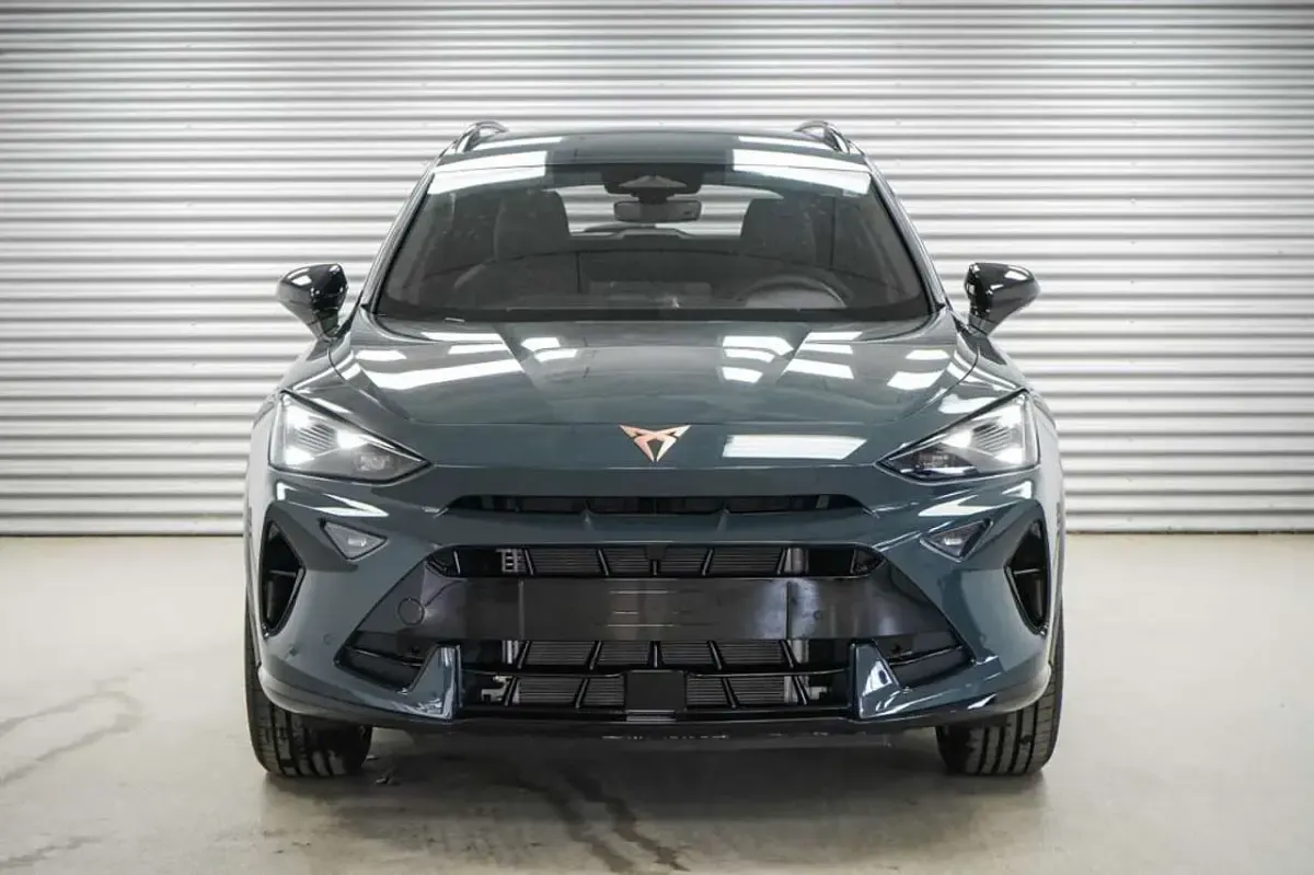 Neu Cupra Formentor 204 PS (150 kW) 2026 Fjord blau uni (9k) SUV