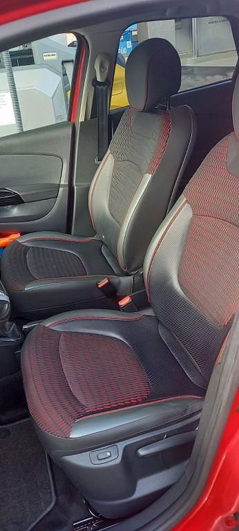 Gebraucht Renault Captur Intens 118 PS (86 kW) 2016 Rot SUV