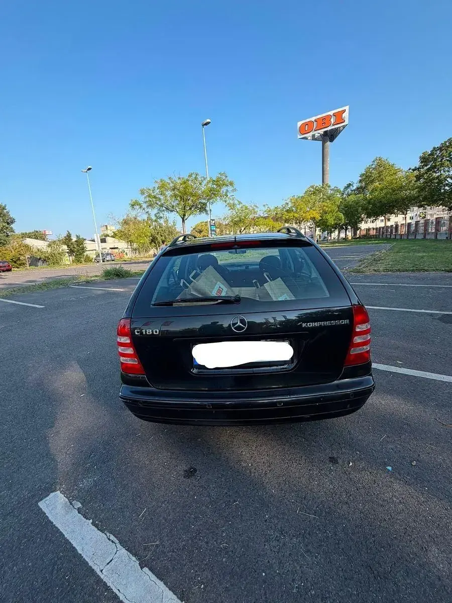 Gebraucht Mercedes C180 Classic 143 PS (105 kW) 2003 Schwarz Kombi