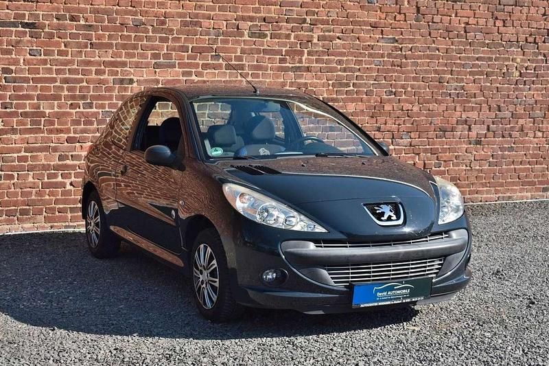 Gebraucht Peugeot 206 S 60 PS (44 kW) 2012 Gris hurricane Limousine