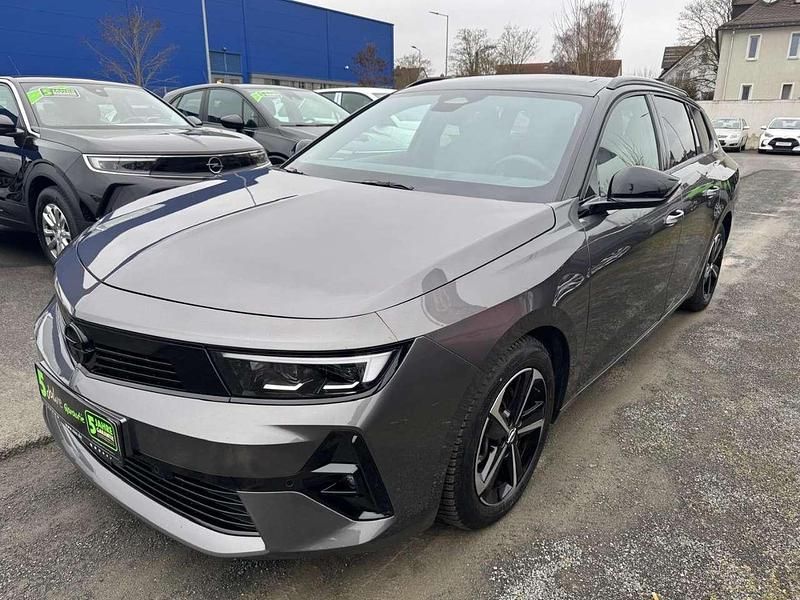 Gebraucht Opel Astra 131 PS (96 kW) 2025 Vulkan grau Kombi